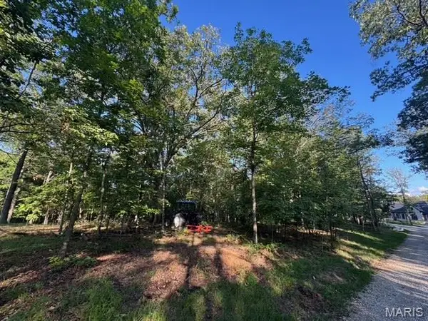 180 Steeple Point Dr. Lot #7 Drive, Defiance, MO 63341