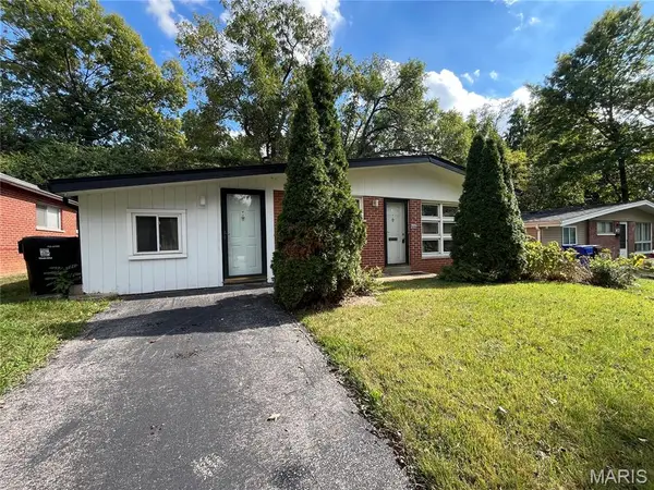 1320 Mendell Drive, University City, MO 63130