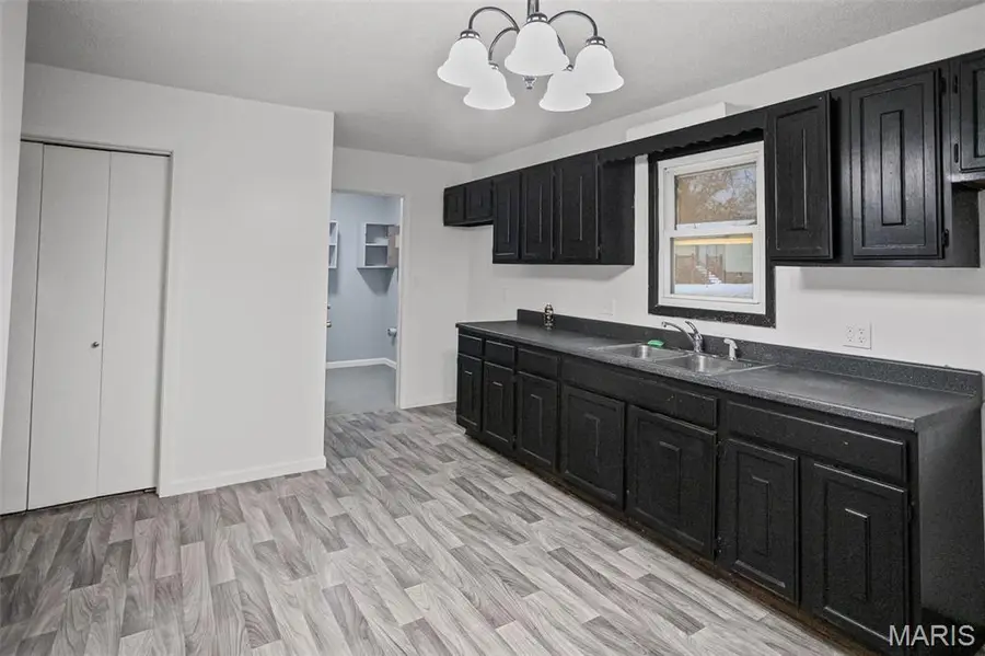 106 Lyndel, Pleasant Hill, IL 62366 - Image #3