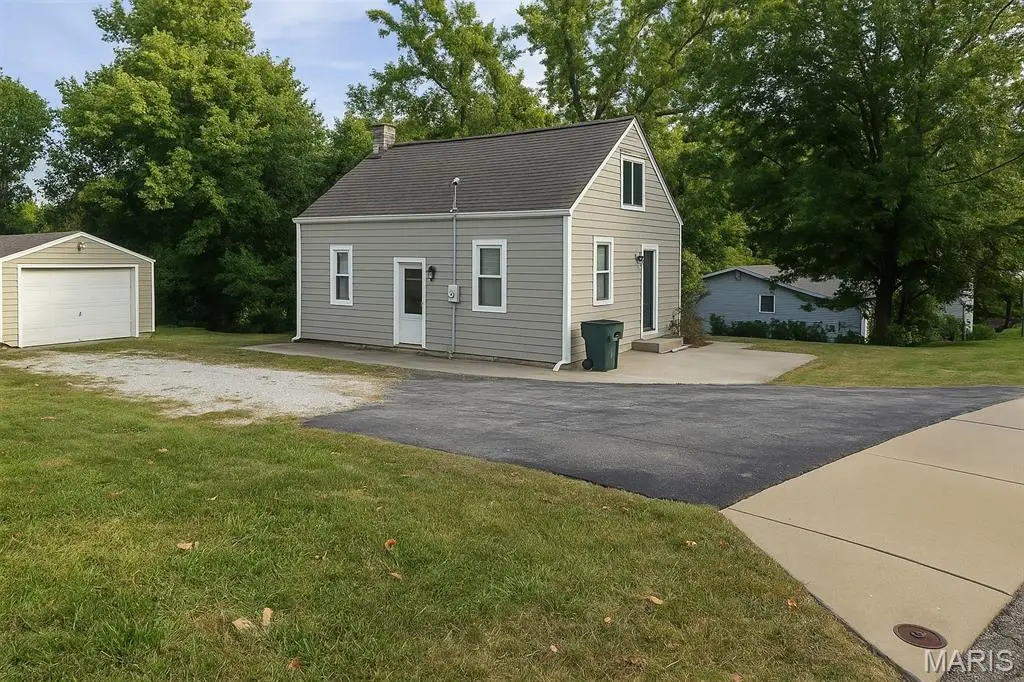 319 Jefferson Avenue, Valley Park, MO 63088 - Image #1