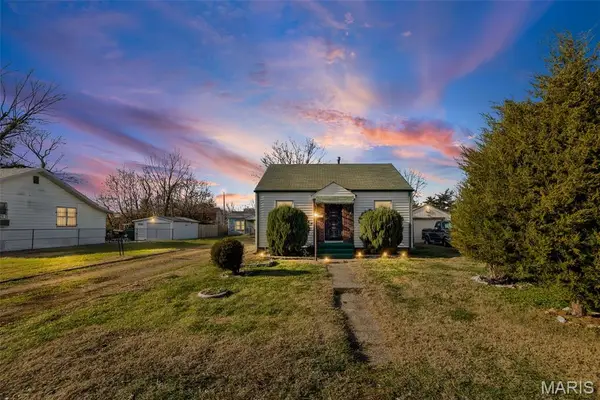 839 N 82nd Street, East St Louis, IL 62203