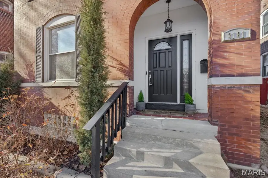 3181 Portis Avenue, Saint Louis, MO 63116 - #2