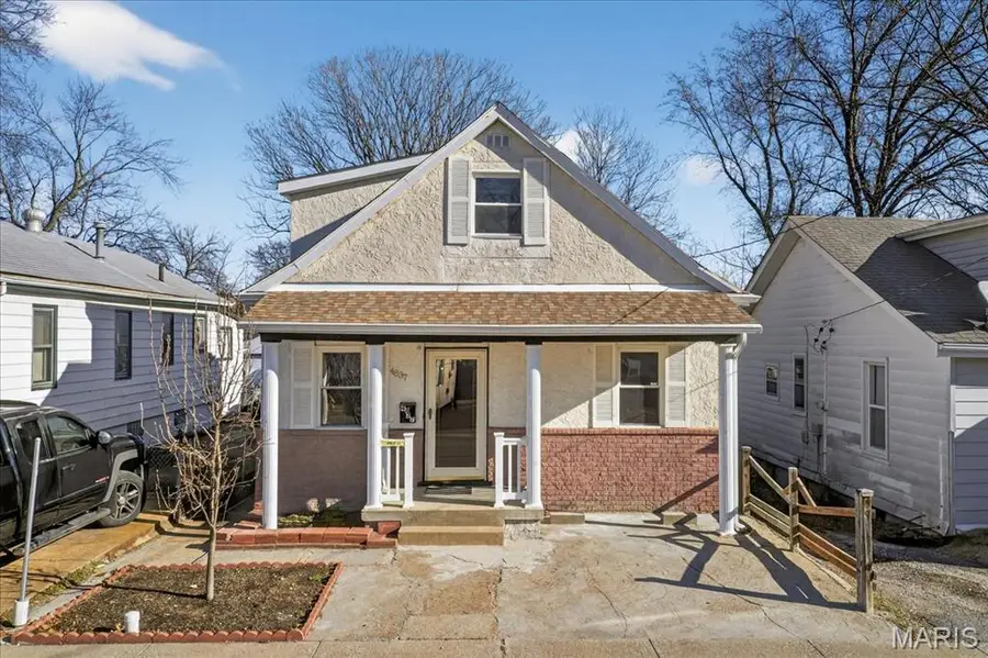 4837 Hannover Avenue, Saint Louis, MO 63123 - Image #2
