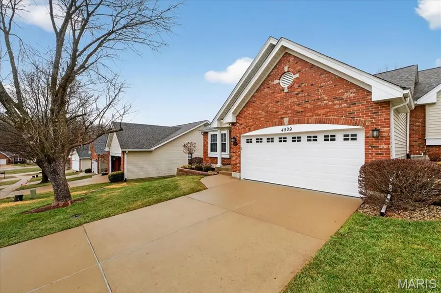 4509 Von Talge Meadows Court, Concord, MO 63128 - Image #3