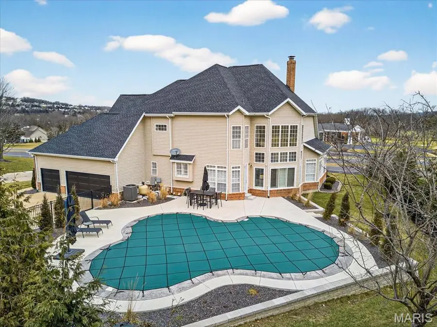 500 Overlook Terrace Court, Eureka, MO 63025 - Image #2