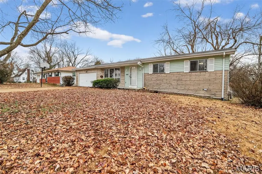 808 Bella Lane, Saint Louis, MO 63137 - Image #2