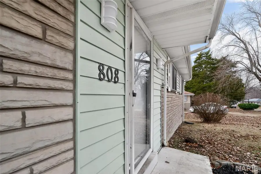808 Bella Lane, Saint Louis, MO 63137 - Image #3