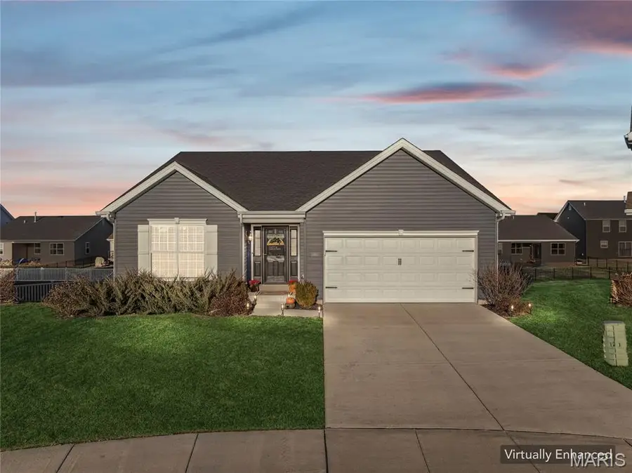 135 Prairie Vista Court, Saint Charles, MO 63301 - Image #2