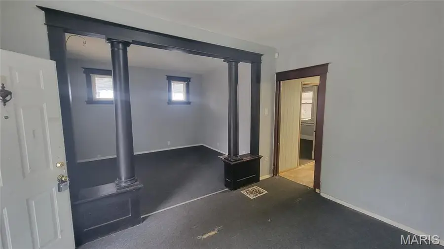 343 Midridge Drive, Saint Louis, MO 63137 - Image #3