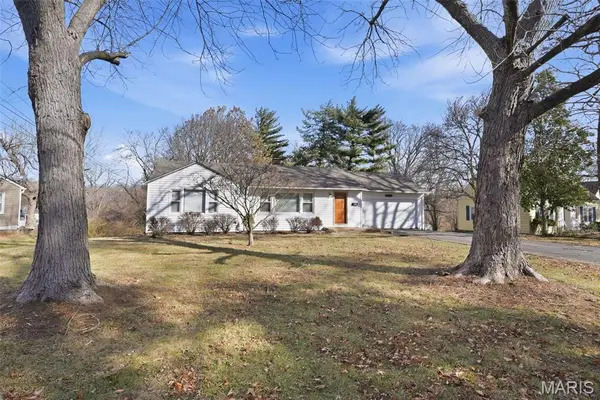 613 Plantmore Drive, St Louis, MO 63135