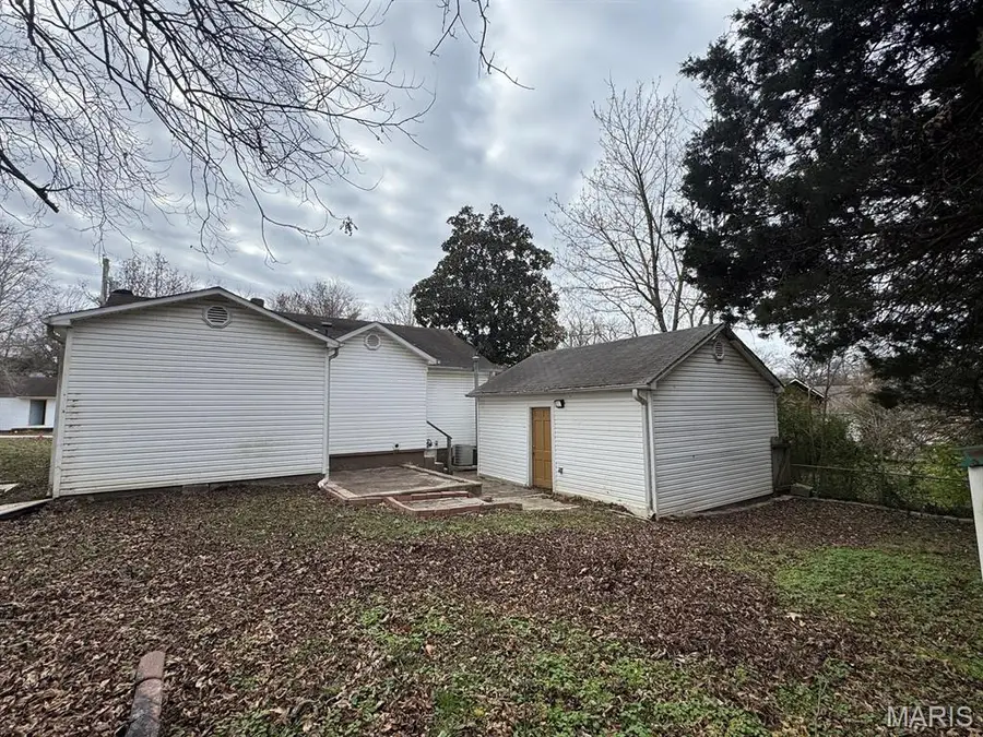 947 Hickory Street, Poplar Bluff, MO 63901 - Image #3