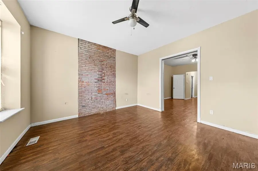 3018 Texas Avenue, Saint Louis, MO 63118 - Image #2