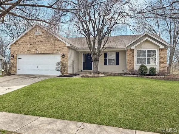1102 Hampton Meadows Drive, O'Fallon, MO 63368