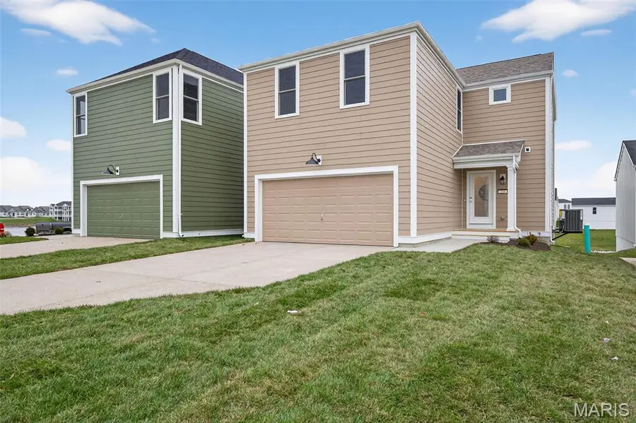 206 Marais Temps Clair Way, Saint Charles, MO 63301 - Image #3