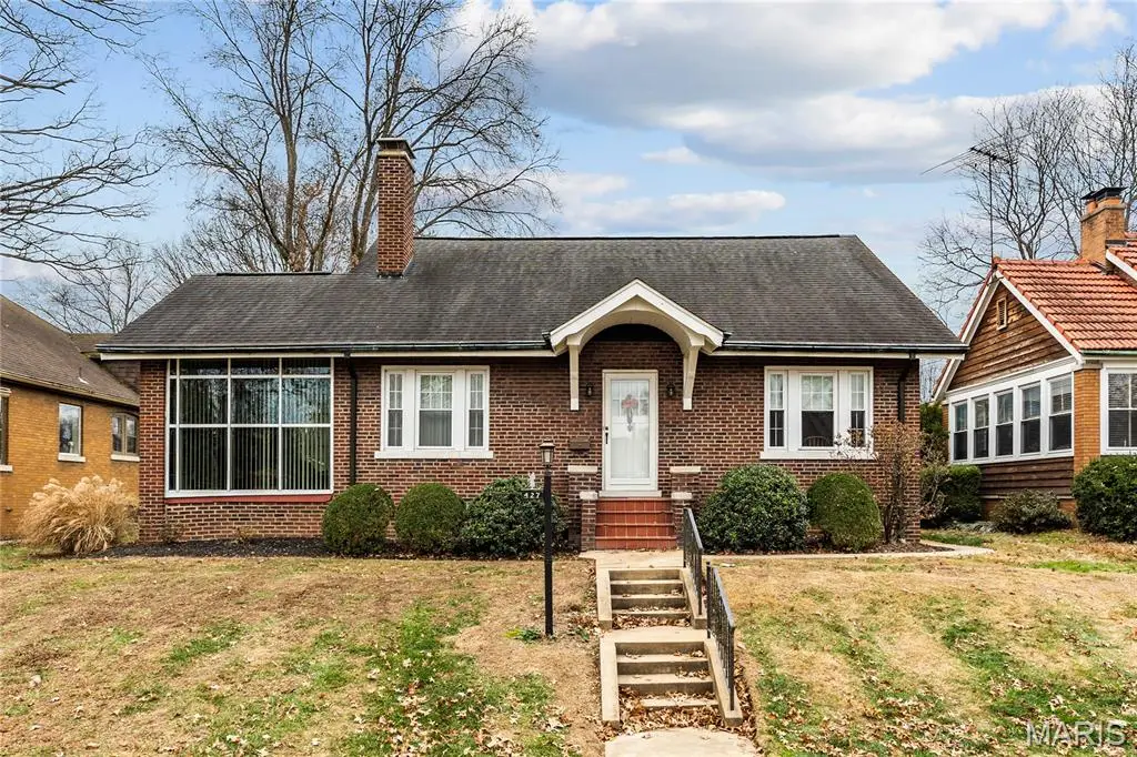 427 S Douglas Avenue, Belleville, IL 62220 - Image #1