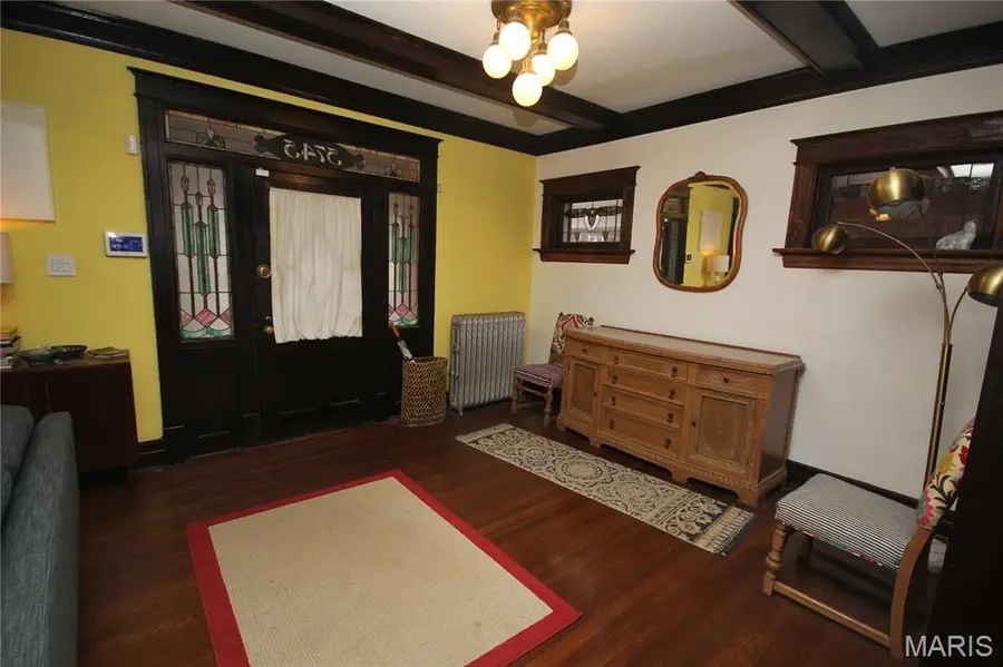 5745 Degiverville Avenue, Saint Louis, MO 63112 - Image #3