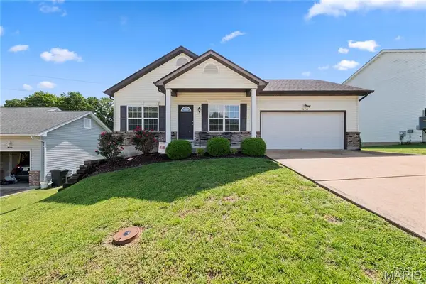 978 San Luis Drive, Fenton, MO 63026