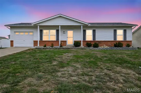 2274 Columbus Circle, Warrenton, MO 63383