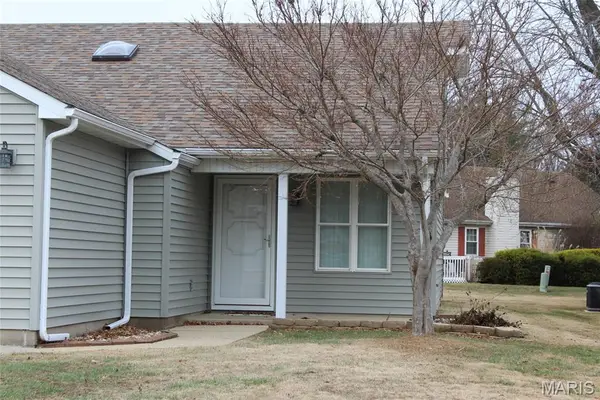 1820 Muny Vista Court #B, Alton, IL 62002