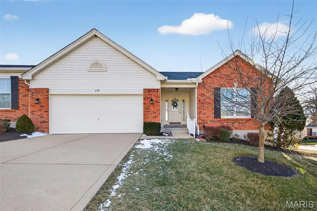 618 Kerryton Place Circle, Ellisville, MO 63021 - Image #1
