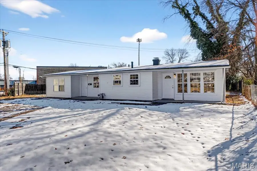 300 Saint Kevin Street, Cahokia, IL 62206 - Image #2