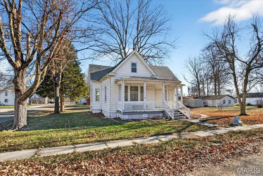 201 S Cherry Street, Freeburg, IL 62243 - Image #2