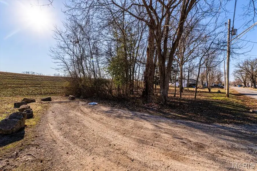 1007 Pyramid Drive, Valley Park, MO 63088 - Image #3