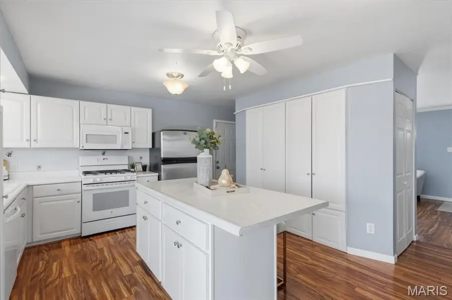 2534 Wesford Drive, Maryland Heights, MO 63043 - #3