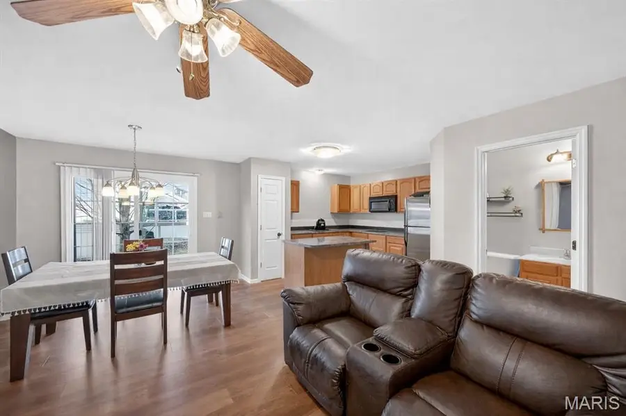 391 Montclair Tower Drive, Saint Charles, MO 63303 - Image #2