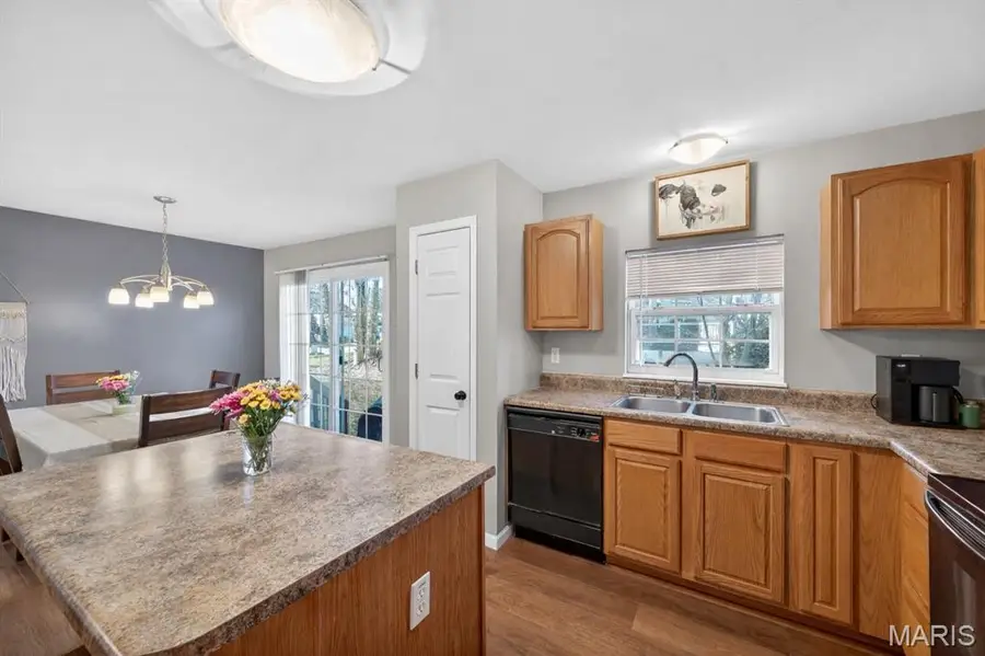 391 Montclair Tower Drive, Saint Charles, MO 63303 - Image #3