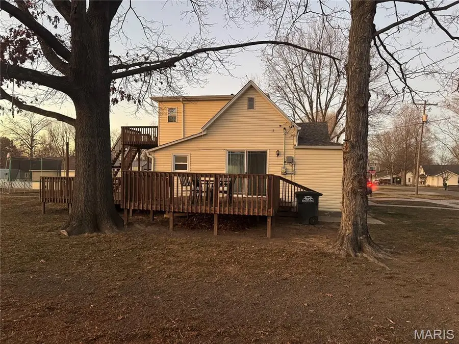 405 Perkins Street, Odin, IL 62870 - Image #2
