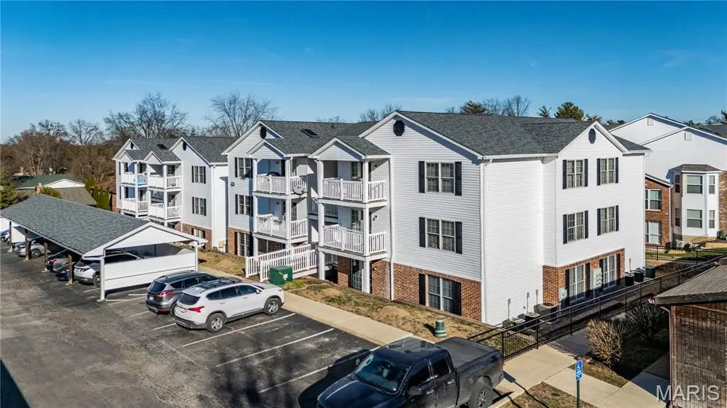 2562 Coppergate Square Drive #H, Saint Louis, MO 63129 - Image #1