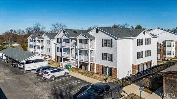 2562 Coppergate Square Drive #H, St Louis, MO 63129