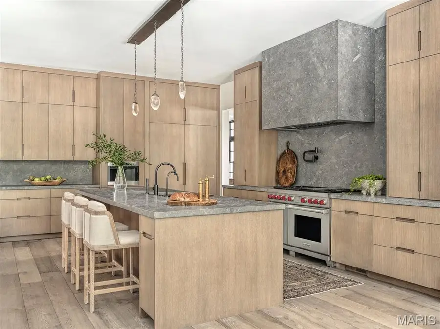 132 N Brentwood Boulevard, Clayton, MO 63105 - #3