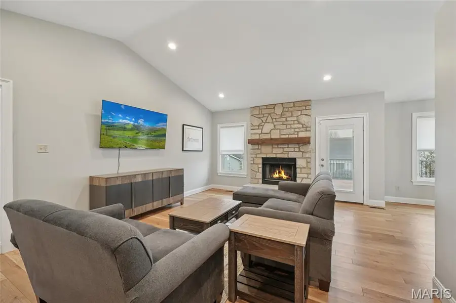 3705 Olsney Drive, Saint Charles, MO 63303 - Image #3