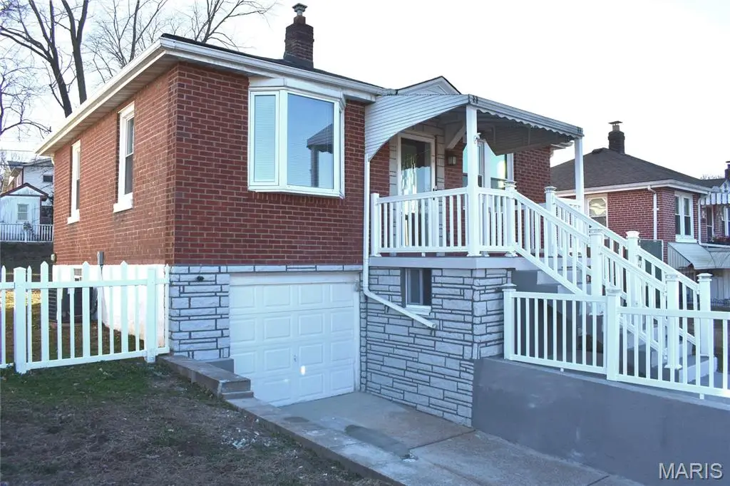 312 Carthage Avenue, Saint Louis, MO 63125 - Image #1