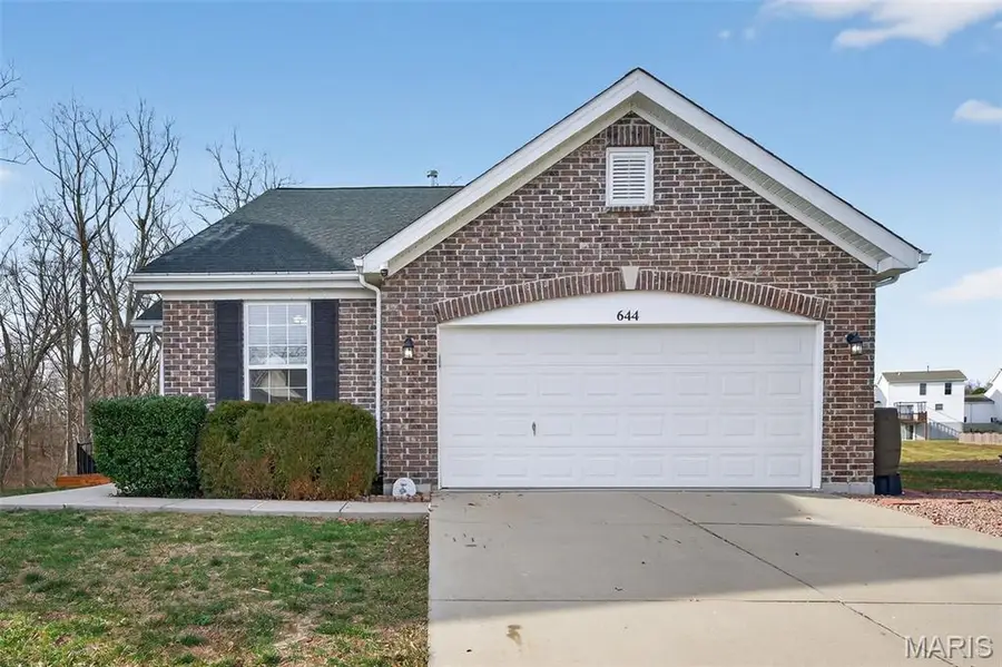 644 Fair Bluff Drive, Wentzville, MO 63385 - Image #2