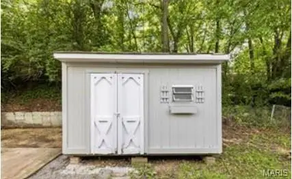 834 Young Drive, Fenton, MO 63026 - Image #3