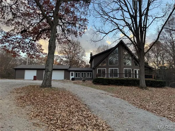 9900 Thurman Oaks Road #9902, Valles Mines, MO 63087