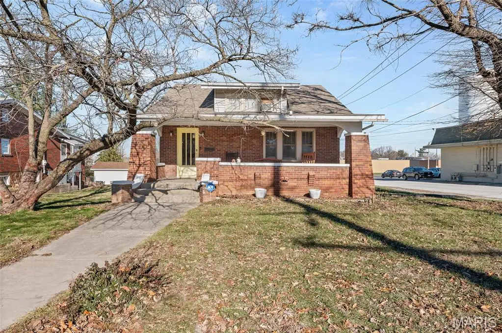 700 W Delmar Avenue, Alton, IL 62002 - Image #1