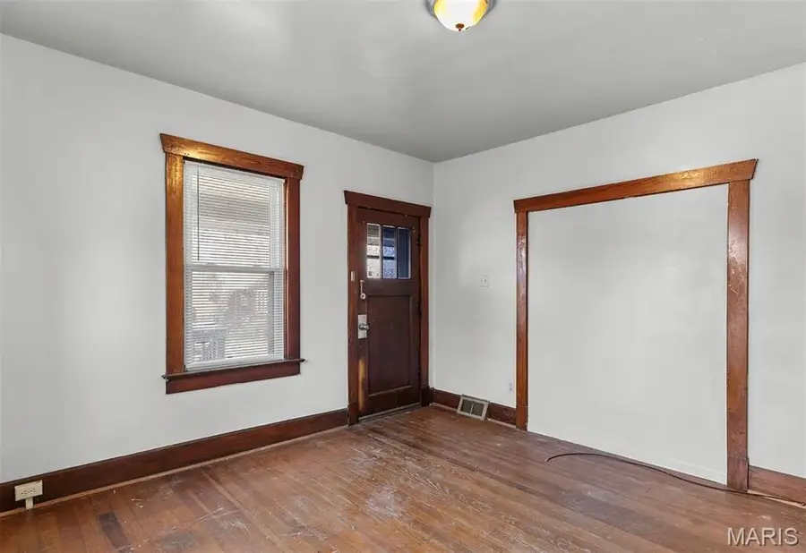 2212 W A Street, Belleville, IL 62226 - #2