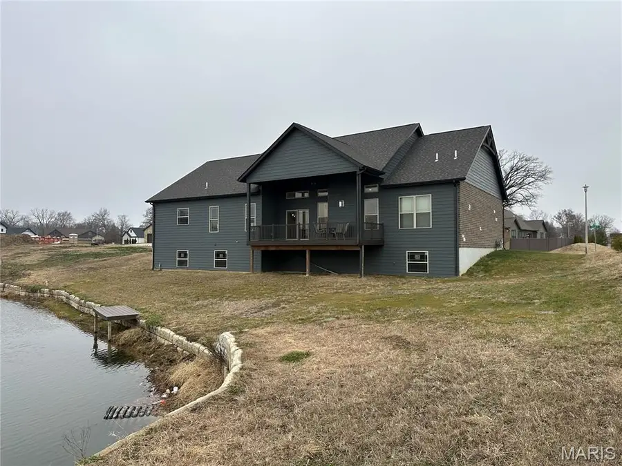 800 Daniel Drive, Mascoutah, IL 62258 - Image #2