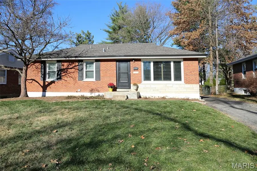 9845 Boulder Court, Rock Hill, MO 63119 - Image #2