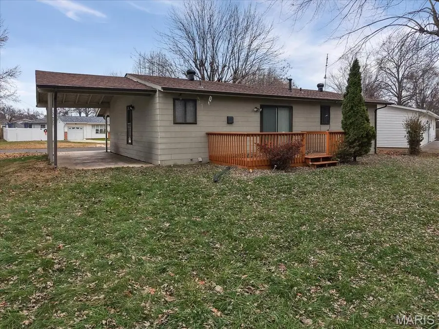 2180 N Pointe Lane, Florissant, MO 63031 - Image #3