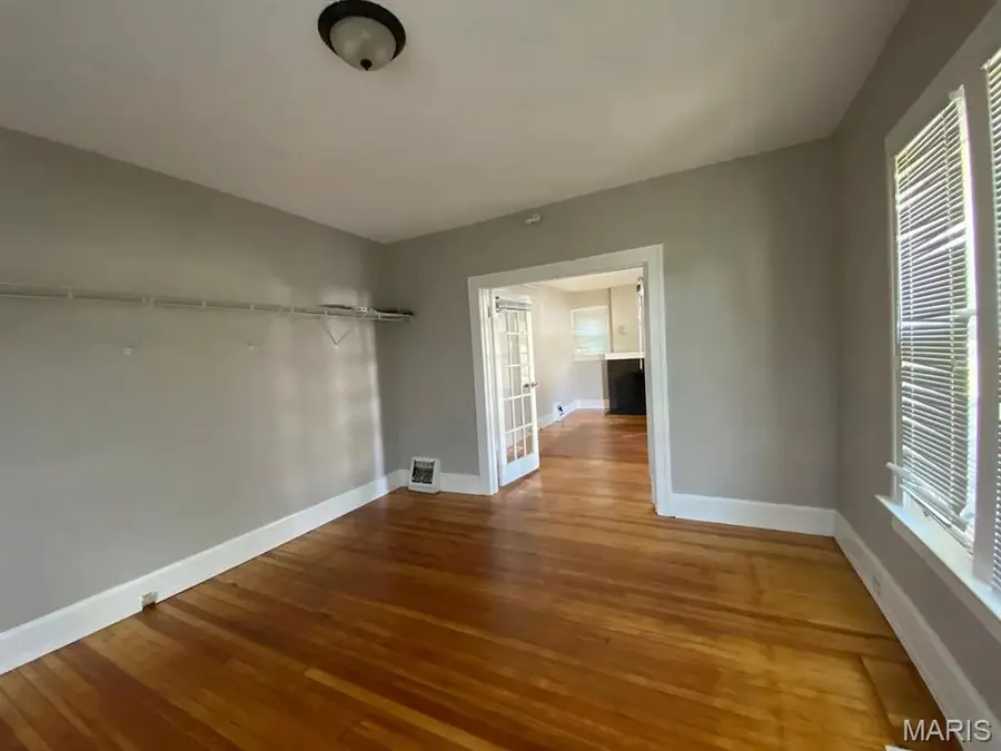 16 S 21st Street, Belleville, IL 62226 - #3