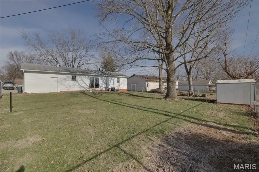 306 W Hillside Drive, Farmington, MO 63640 - Image #3
