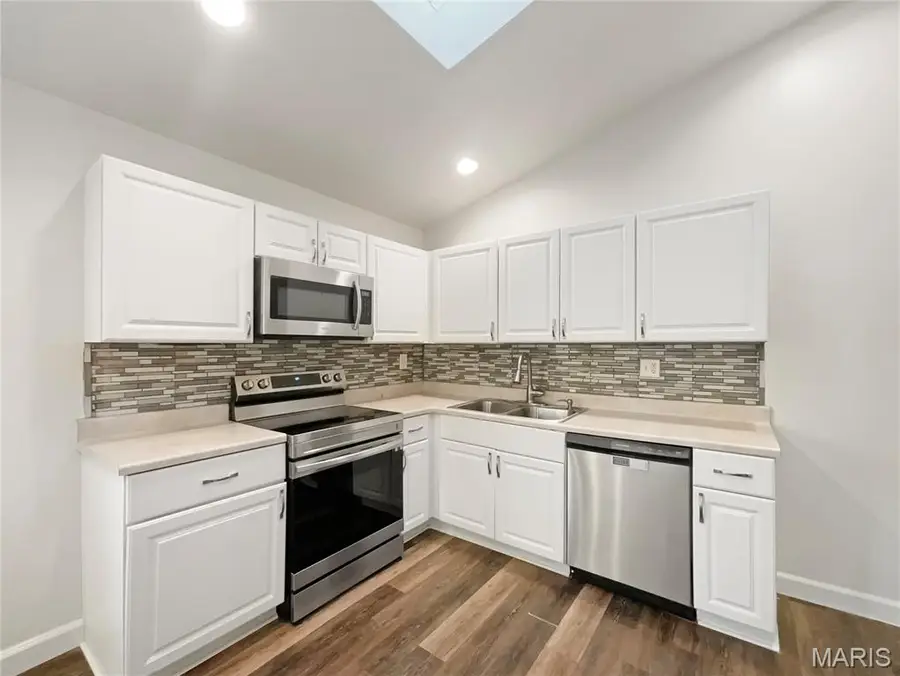 19 Deerpath Drive, Saint Peters, MO 63376 - Image #2