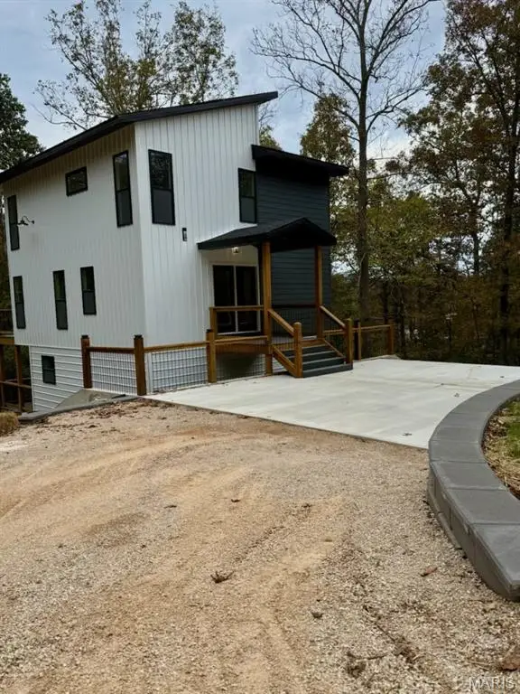 259 Lakeview Drive, Van Buren, MO 63965 - Image #1