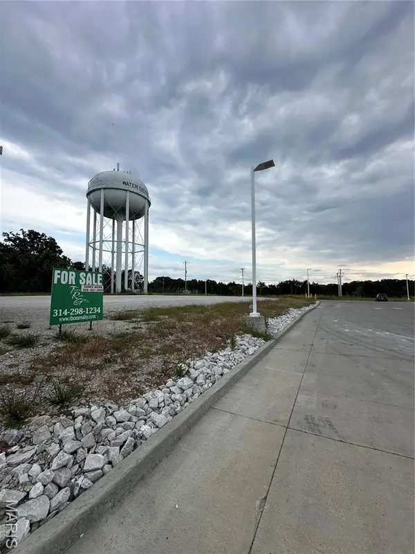 21 E Highway, Wentzville, MO 63385