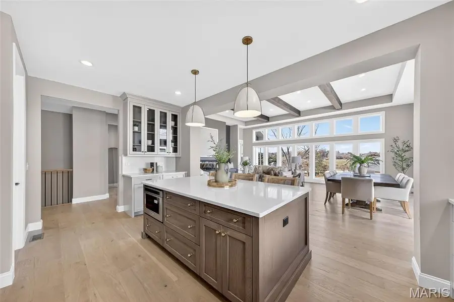 11924 Santino Court, Creve Coeur, MO 63141 - Image #3